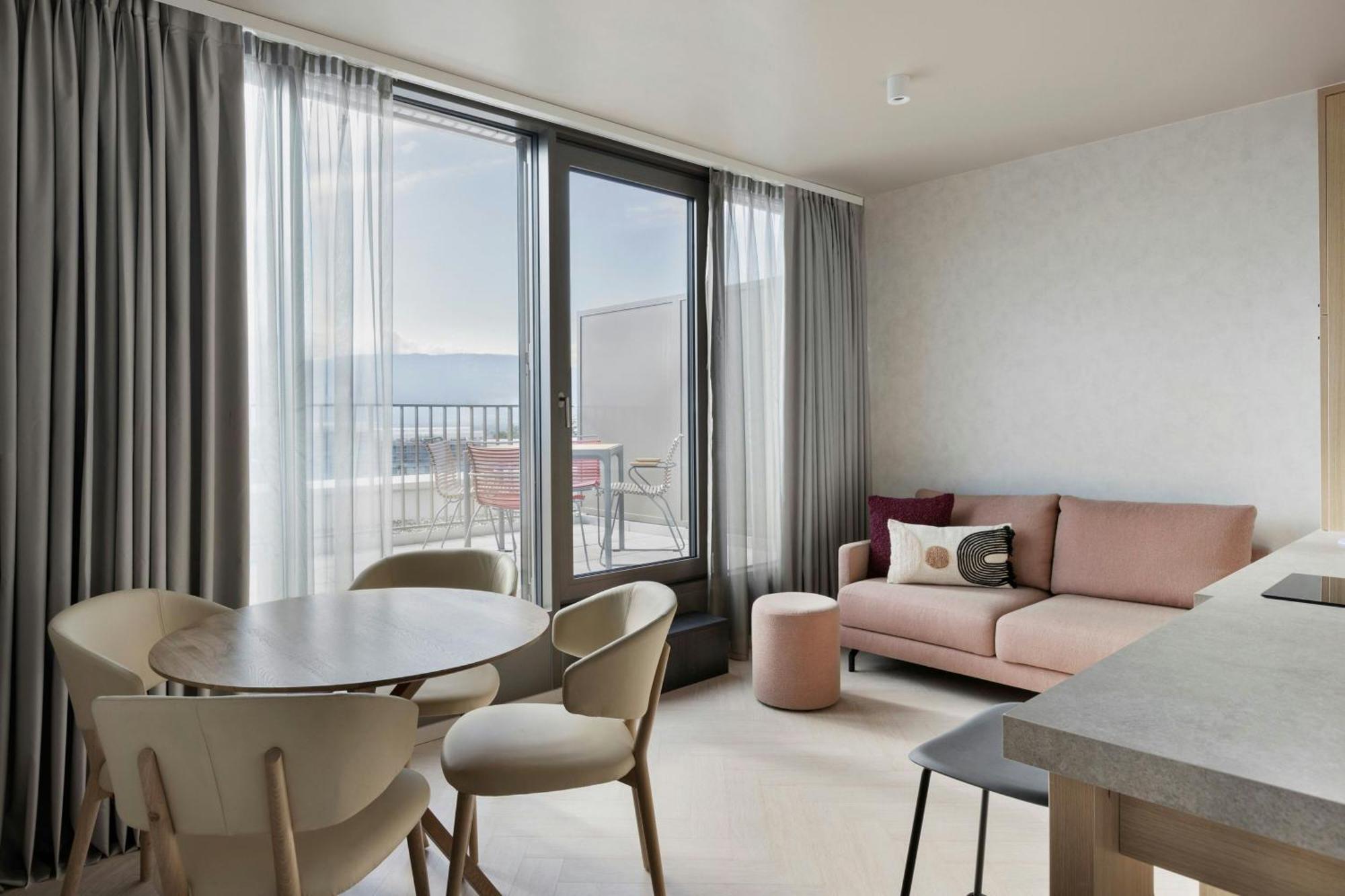 Residence Inn By Marriott Geneva City Nations Экстерьер фото