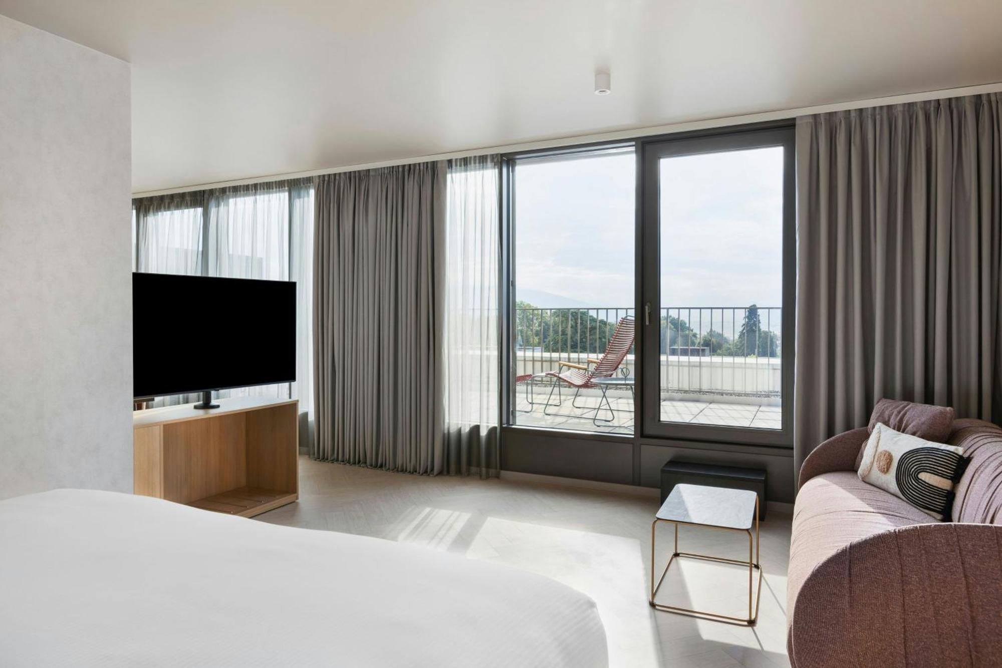 Residence Inn By Marriott Geneva City Nations Экстерьер фото